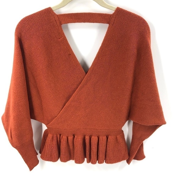 NWT Idem Ditto Rust Batwing Peplum Sweater Ribbed Open Back Top Size Small - Picture 5 of 11